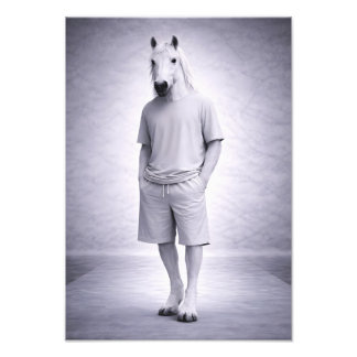 Minimalistisches Pferd in lässiger moderner Kleidu Fotodruck