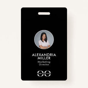 Minimalistisches QR Code Abzeichen für Mitarbeiter Ausweis