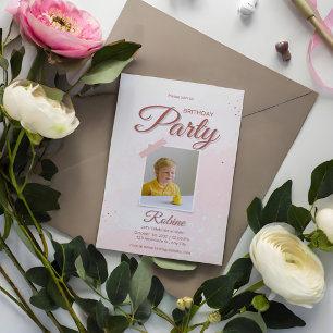 Minimalistisches rosa Foto Geburtstagsparty Einlad Einladung