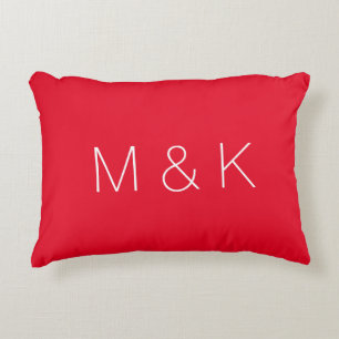 Minimalistisches rotes Pärchen-Monogramm Dekokissen