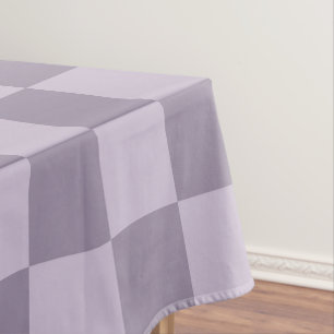 Minimalistisches, sanftes Lavendel-Karomuster  Tischdecke