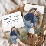 Minimalistisches Save the Date handgeschriebenes F<br><div class="desc">Modernes und elegantes handgeschriebenes Skript-Foto Save the Date Hochzeitskarte. Die Save the Date einladende Einladungskarte beinhaltet eine schicke und stilvolle Typografie mit einem einfachen und minimalistischen Design auf weißem Hintergrund,  mit dem Sie Ihre individuelle Verlobung-Fotografie hinzufügen können.</div>