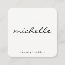 Minimalistisches Schlichtes Weiß mit Kursivschrift