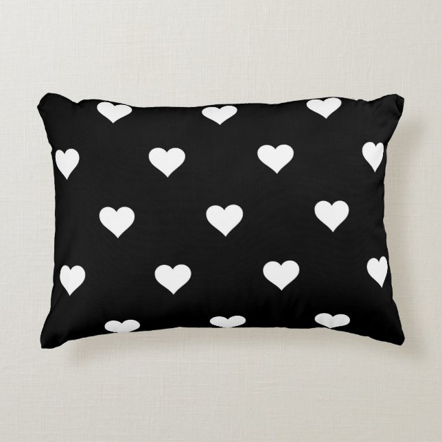 Minimalistisches Schwarz-Weiß-Herzmuster Dekokissen (Vorderseite)