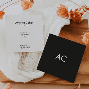 Minimalistisches Schwarz/Weiß-Marketing Quadratische Visitenkarte