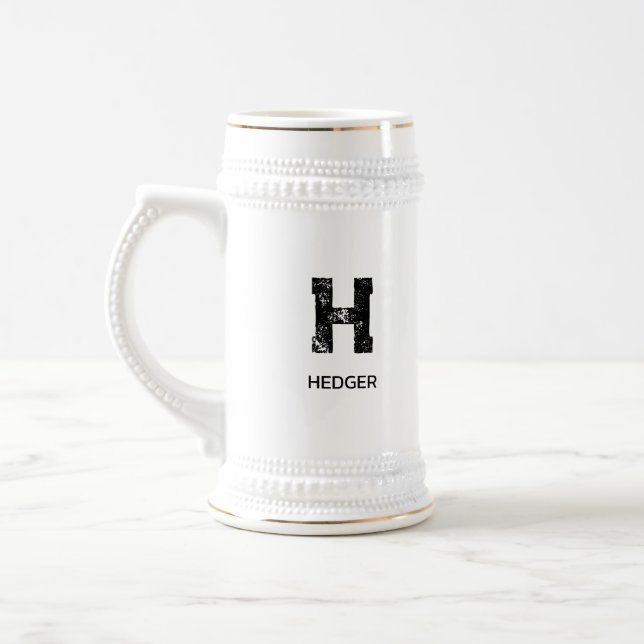 MINIMALISTISCHES SCHWARZES EIN-BUCHSTABEN-MONOGRAM BIERGLAS (Links)