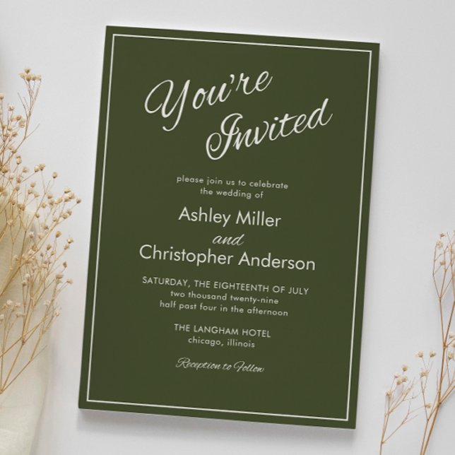 Minimalistisches Script Army Green Wedding Einladung (Von Creator hochgeladen)