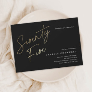 Minimalistisches Script Black und Gold 75. Geburts Einladung