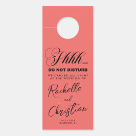 Minimalistisches Script Calligraphy Wedding Guest Türanhänger