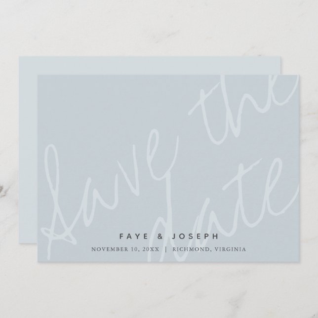 Minimalistisches Script Dusty Blue Save the Date C Einladung (Vorne/Hinten)