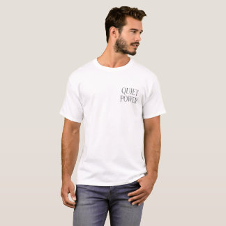 Minimalistisches Serif-Typografie-T-Shirt | Elegan T-Shirt