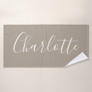 Minimalistisches Skript Personalisiert Name Taupe Badehandtuch