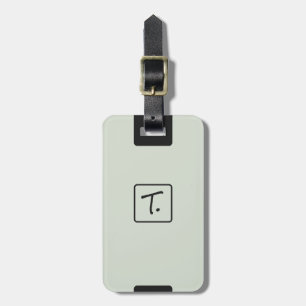 Minimalistisches Soft Sage mit schwarzem Monogramm Gepäckanhänger