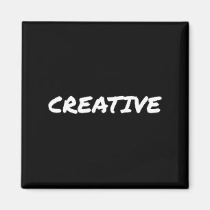 Minimalistisches T-Shirt mit der Aufschrift Creati Magnet