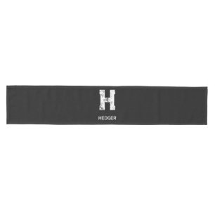 MINIMALISTISCHES WEIßES EIN-BUCHSTABEN-MONOGRAMM N MITTELGROßER TISCHLÄUFER