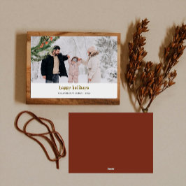 Minimalistisches Winter-Kiefernwald-Foto Feiertagskarte