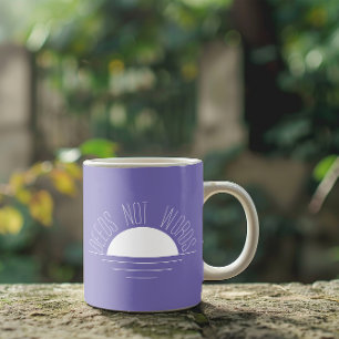 Minimalistisches Zitat von Lavendel Kaffeetasse