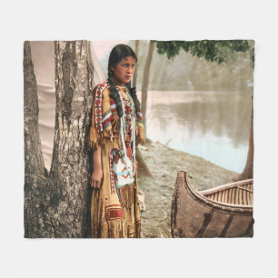 Minnehaha 1897 Vintage Native American Hiawatha Fleecedecke