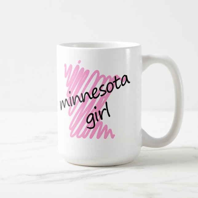 Minnesota-Mädchen mit gekritzelter Minnesota-Karte Kaffeetasse (Rechts)