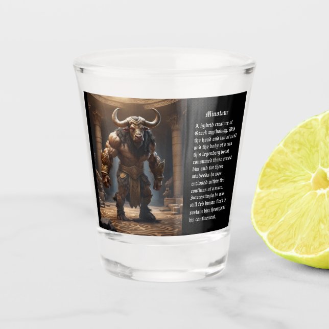 Minotauros Schnapsglas (Vorderseite)