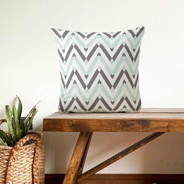 Mint Blue Grey White Geometric Zickzack Pattern Kissen (Von Creator hochgeladen)