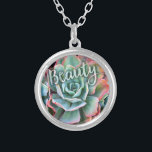 Mint Green Cactus Succulent Foto Beauty Script Versilberte Kette<br><div class="desc">Ich war schon immer fasziniert von der Dauerhaftigkeit und Schönheit des Kakteen, das unter härtesten Bedingungen gedeiht. Genießen Sie den Glanz der Wüste, wenn Sie diese atemberaubende, nah-up Foto-Charme-Halskette einer rosa geknippten, minzgrünen, blühenden Kaktus tragen. Diese Halskette ist in kleinen, mittleren und großen Größen sowie in quadratischer und kreisförmiger Form...</div>