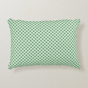Mint Green mit grauen Polka-Punkten von Shirley Ta Zierkissen