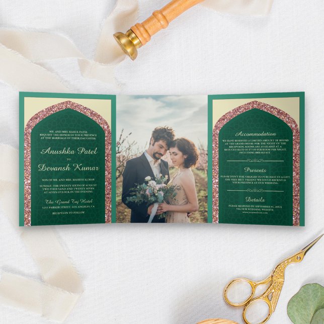 Mint Green Rose Gold Glitzer Indian Wedding Dreifach Gefaltete Einladung (Von Creator hochgeladen)