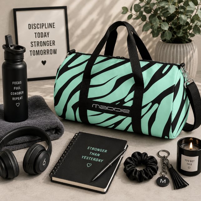 Mintgrünes Zebrastreifenmuster  Duffle Bag (Von Creator hochgeladen)