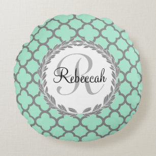Minze Green Gray Quatrefoil Name Mit Monogramm Lau Rundes Kissen