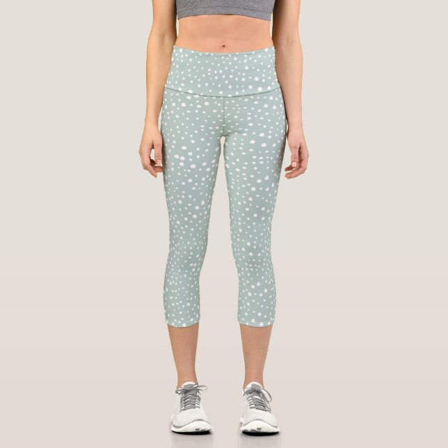 Minze, grüne Dalmatiner, Dalmatiner Punkte, gepunk Capri Leggings (Vorderseite)