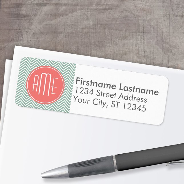 Minze und Coral Chevrons Custom Monogram (Custom Return Address Labels - Low Minimum)
