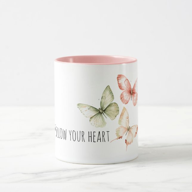 Minzpinkcremetterfalter Tasse (Zentrum)