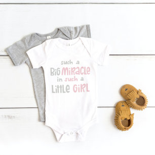 "Miracle Baby" Kleines Girl One Stück Pink Baby Strampler