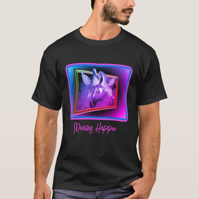 Miracles Happen Pegasus Pferde Inspiration T-Shirt (Vorderseite)