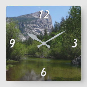 Mirror Lake I im Yosemite-Nationalpark Quadratische Wanduhr