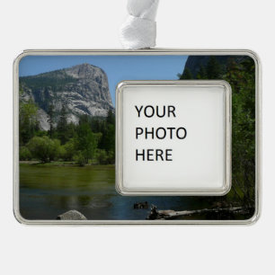 Mirror Lake II im Yosemite-Nationalpark Rahmen-Ornament Silber