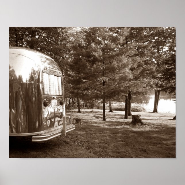 Mirror Lake Retro Camper Tin Can Sepia Print Poster (Vorne)