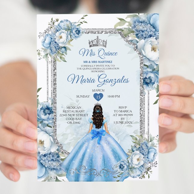 Mis Quince Blue Floral Silver Crown Quinceañera Einladung (Von Creator hochgeladen)