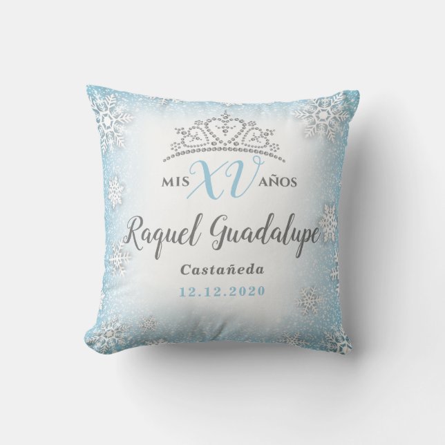 Mis XV Winter Wonderland Quinceñera Crown Pillow Kissen (Vorderseite)