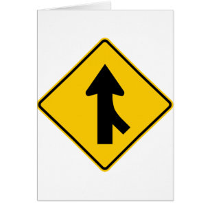 Mischen das Verkehrs-Landstraßen-Zeichen (recht)