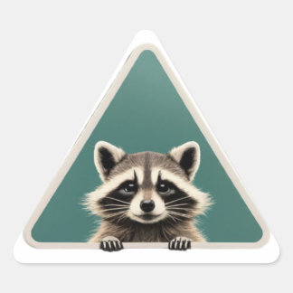 Mischvous Raccoon Artist (Triangle Aufkleber) Dreieckiger Aufkleber