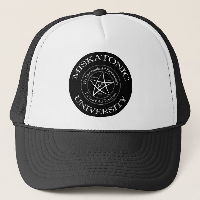 Miskatonic University Hat Truckerkappe (Vorderseite)