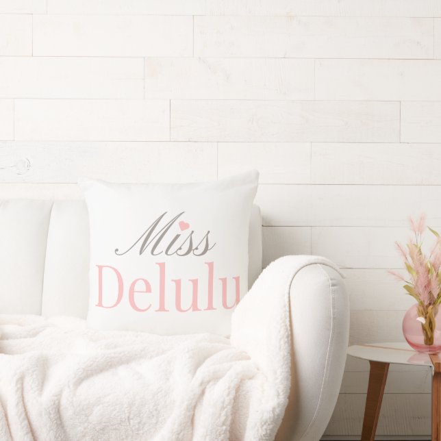 Miss Delulu, Pink Girly Birthday Gift for Women Kissen (Liege)
