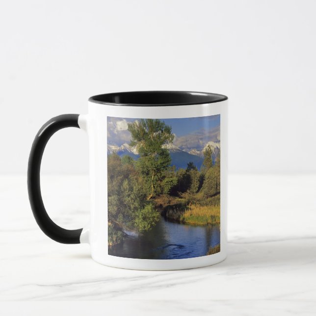 Mission Creek in der National Bison Range in Tasse (Links)