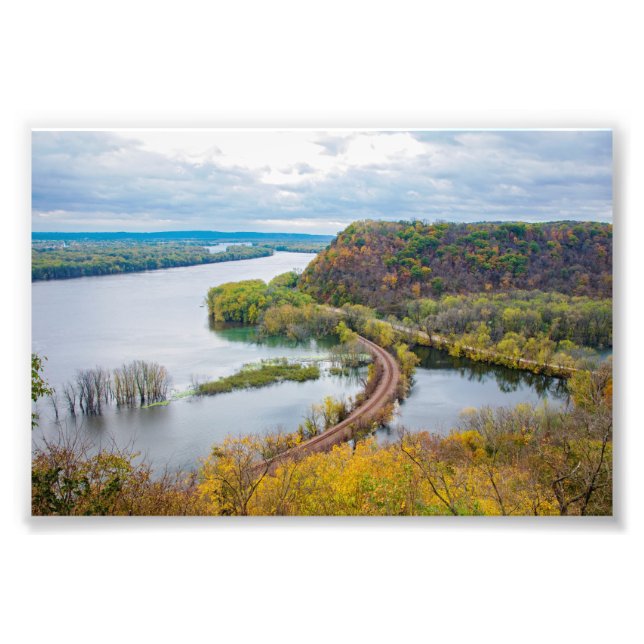 Mississippi River und Wooded Bluffs Fotodruck (Vorne)