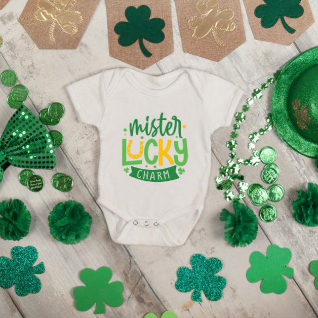 Mister Lucky Charm St Patricks Day Baby Strampler (Von Creator hochgeladen)