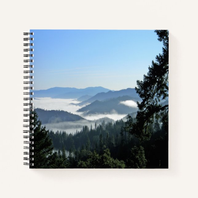 Misting Morning Fog... Notizbuch (Vorderseite)
