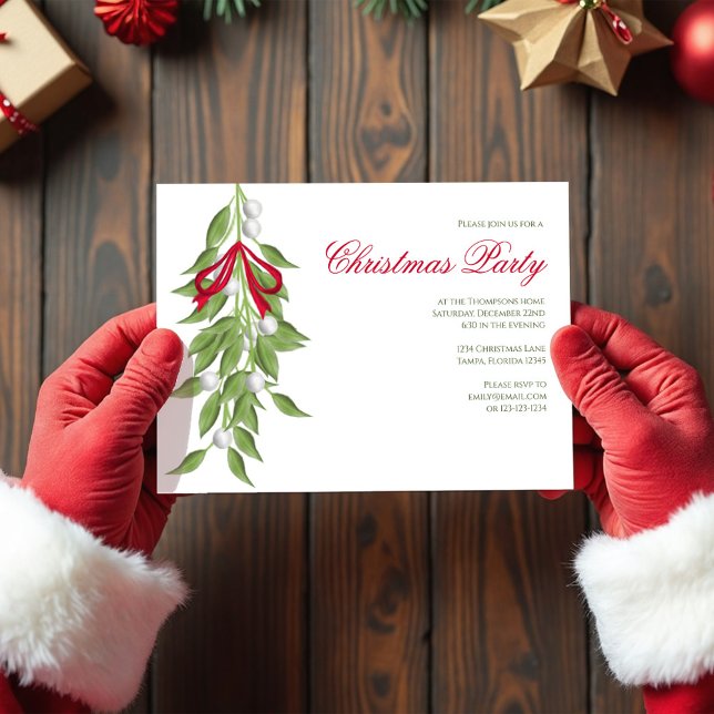 Mistletoe Greenery Christmas Party Custom  Einladung (Christmas Party Mistletoe Holiday Invitations.)