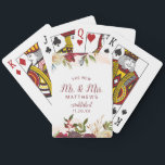 Mistletoe Manor Der neue Herr und Frau Newlyweds Spielkarten<br><div class="desc">Mistletoe Manor Watercolor Lush Winter Rose Design mit handgemalten Florals, Holly Berry Blätter, Pine Sprig Foliage und Watercolor Paint Brush Strokes. Farbenfrohe Marsala, Wein Merlot Rot, Burgund, Elfenbeincreme und Grün. Mit Wirbler Chic Typografie Pinselschrift Schriftart und elegante florale Grenze - The New Mr. und Mrs. Newlyweds wahren Personalisierte Spielkarten! ~...</div>